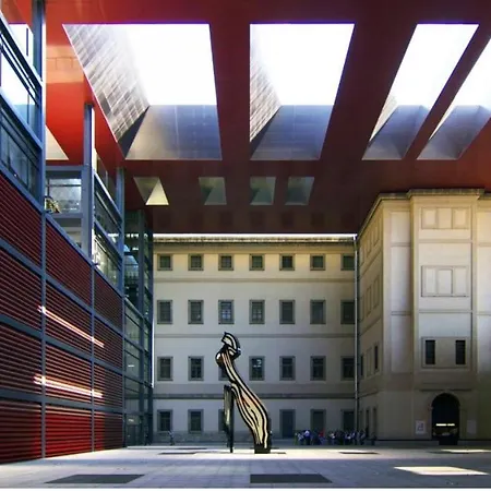 Reina Sofia Museum House Madrid Exterior photo